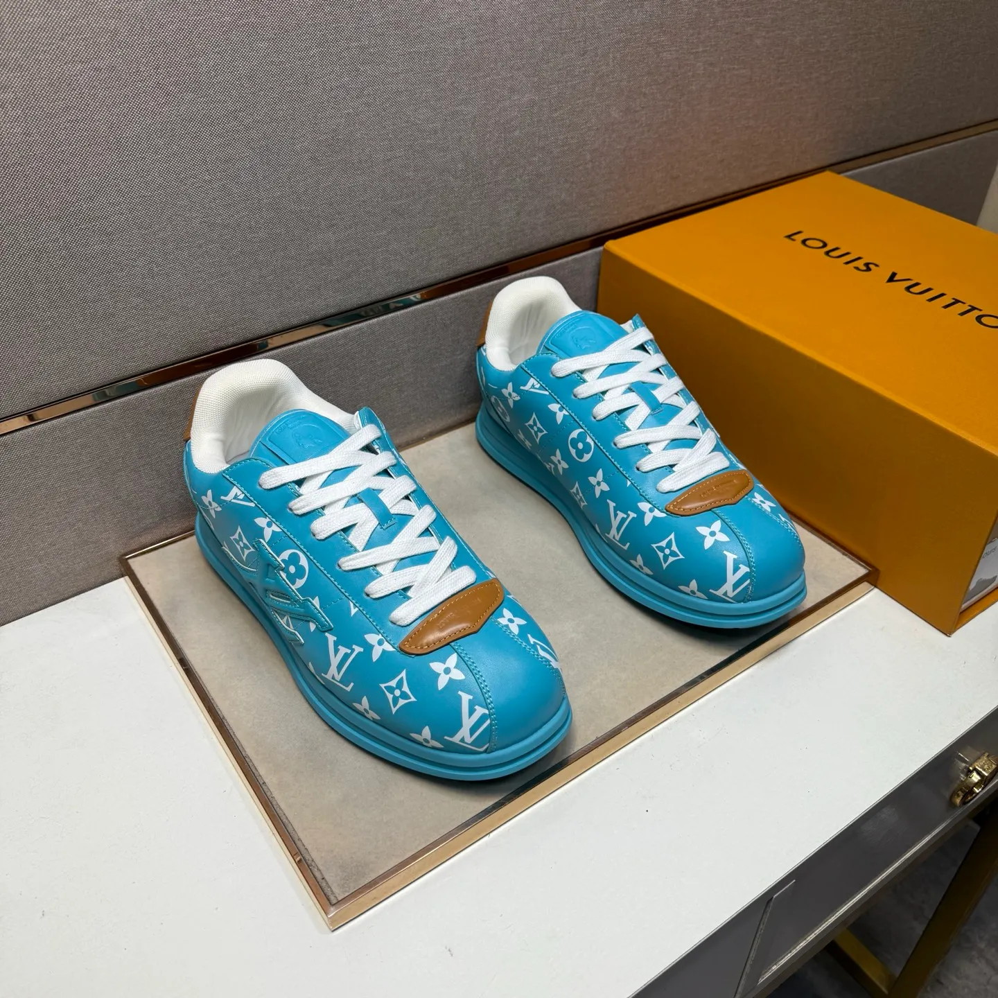 Men's men's shoes 💰pp560 [LV～] Men's casual shoes 2025z cabinet sales simultaneously 🔶Size: 38-44 #️⃣ 🔷4 colors🔜The upper is made of multi-material splicing➕Mesh lining, comfortable and breathable, sole: original comfortable and wear-resistant outsole, ⚠️real thing📱photographed🎬real thing is better📢📢📢